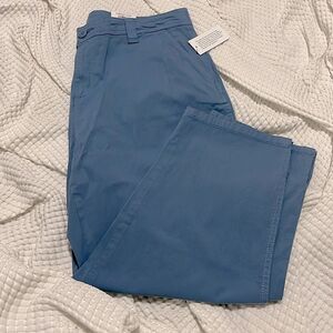 NWT- Style & Co. - 12. Capri